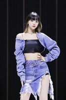 KIM CHAEWON (P)&(C) SOURCE MUSIC