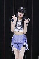 HONG EUNCHAE (P)&(C) SOURCE MUSIC