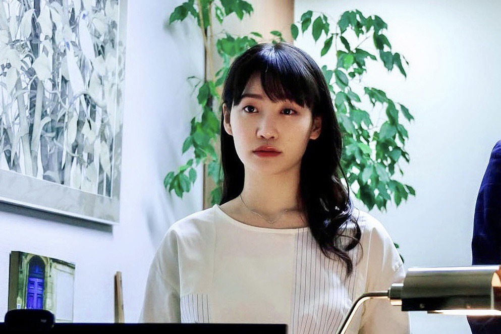 中西悠綺扮する前園梨香子。(c)ままかり／ソルマーレ編集部 (c)TOKYO MX