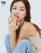 「NAILEX」12月号より、加治ひとみ。