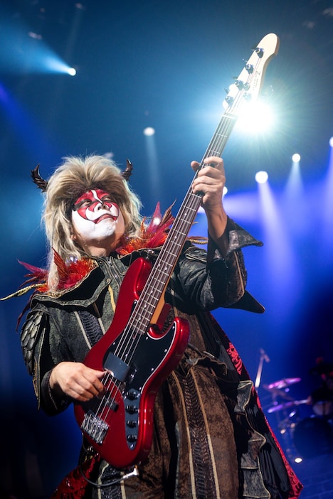 ゼノン石川和尚(B)(撮影:山田晋也)