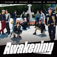 INI「Awakening」初回限定盤Aジャケット (c)LAPONE ENTERTAINMENT