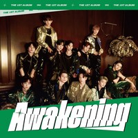 INI「Awakening」初回限定盤Bジャケット (c)LAPONE ENTERTAINMENT