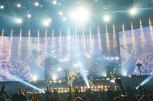 coldrain「15th ANNIVERSARY “15 × ( 5 + U )” LIVE AT YOKOHAMA ARENA」の様子。（撮影：ヤマダ マサヒロ、Takeshi Yao）