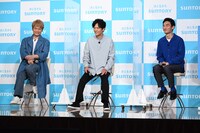 自分たちのダンス動画を観終えた3人。