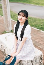 岡村美波1st写真集「Miimi」より。