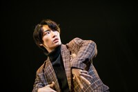 柴崎楽（SUPER★DRAGON）