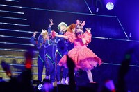 「きゃりーぱみゅぱみゅ 10th ANNIVERSARY JAPAN TOUR 2022 -TOUR FINAL- UMA 105」の様子。（Photo by AKI ISHII）