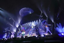 「きゃりーぱみゅぱみゅ 10th ANNIVERSARY JAPAN TOUR 2022 -TOUR FINAL- UMA 105」の様子。（Photo by AKI ISHII）