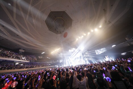 「きゃりーぱみゅぱみゅ 10th ANNIVERSARY JAPAN TOUR 2022 -TOUR FINAL- UMA 105」の様子。（Photo by AKI ISHII）