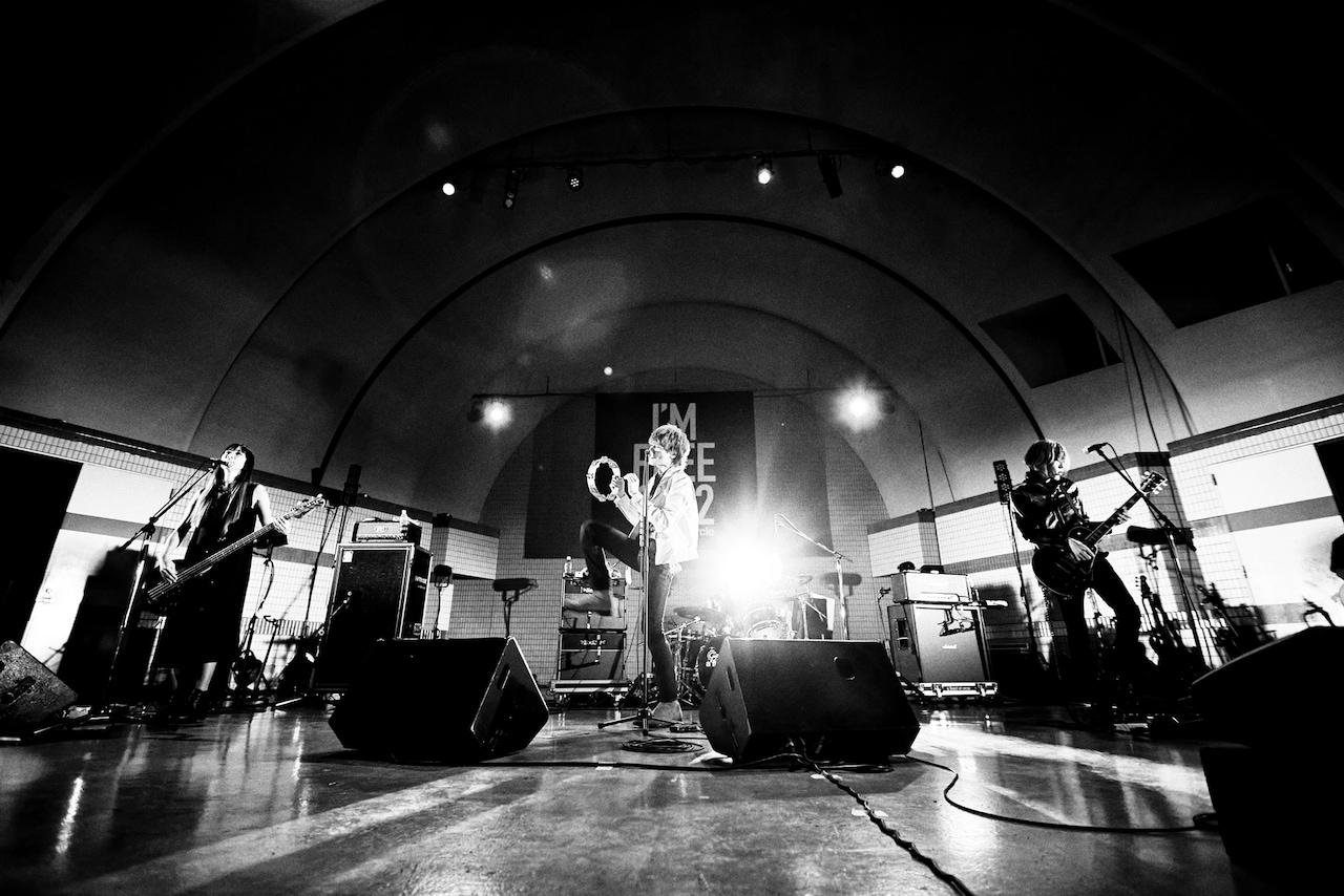 ミュージック a flood of circle / I'M FREE 2022 a flood of circle 公式 (@afoc_official) / X