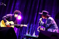 吉田山田（撮影：白石達也）