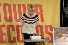 ケーキの登場に喜ぶ藤原樹。