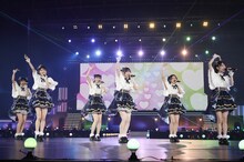 超ときめき♡宣伝部「行くぜ！超ときめき♡宣伝部 in 幕張メッセ！～星をめざして～」の様子。（写真提供：エイベックス）