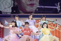 超ときめき♡宣伝部「行くぜ！超ときめき♡宣伝部 in 幕張メッセ！～星をめざして～」の様子。（写真提供：エイベックス）