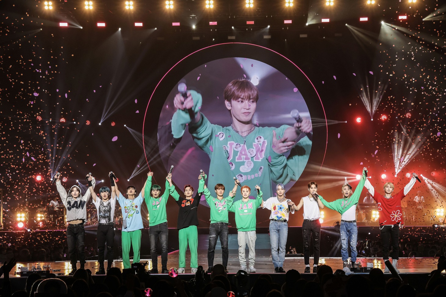 「2022 JO1 1ST ARENA LIVE TOUR ‘KIZUNA’」10月23日公演の様子。(c)LAPONE ENTERTAINMENT