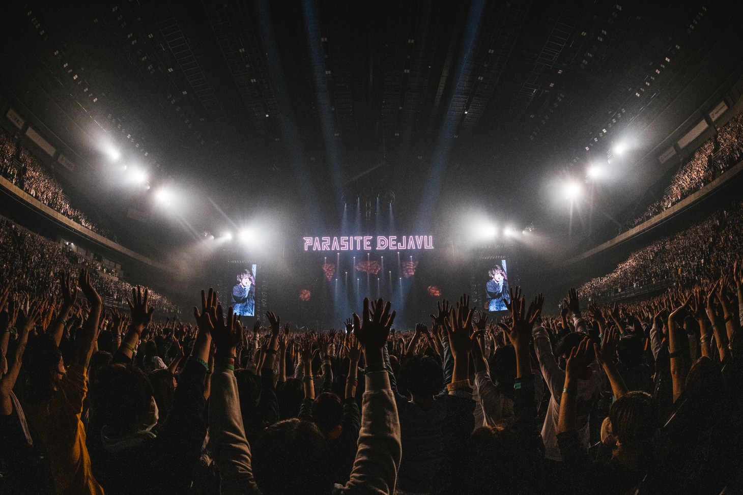 「PARASITE DEJAVU 2022 ～2DAYS ARENA SHOW in SAITAMA～」10月22日公演の様子。（撮影：ハタサトシ）
