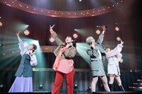 左から真山りか、柏木ひなた、安本彩花、星名美怜。