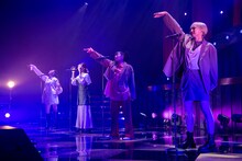 「私立恵比寿中学 柏木ひなたプロデュース企画『35710～わたしたち10年選手～』」の様子。