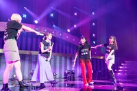 「私立恵比寿中学 柏木ひなたプロデュース企画『35710～わたしたち10年選手～』」の様子。