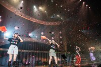 「私立恵比寿中学 柏木ひなたプロデュース企画『35710～わたしたち10年選手～』」の様子。