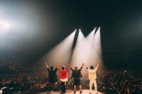 「PARASITE DEJAVU 2022 ～2DAYS ARENA SHOW in SAITAMA～」10月22日公演の様子。（撮影：ハタサトシ）