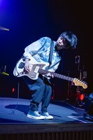 斎藤宏介（Vo, G）（Photo by Viola Kam［V'z Twinkle］）