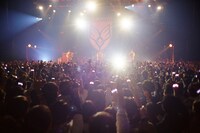 「BUMP OF CHICKEN TOUR 2022 Silver Jubilee」初日公演の様子。（撮影：太田好治）