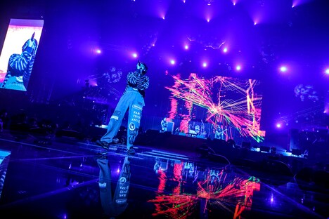 CVLTE（撮影：スズキコウヘイ）