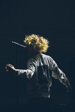 Vaundy（撮影：ハタサトシ）