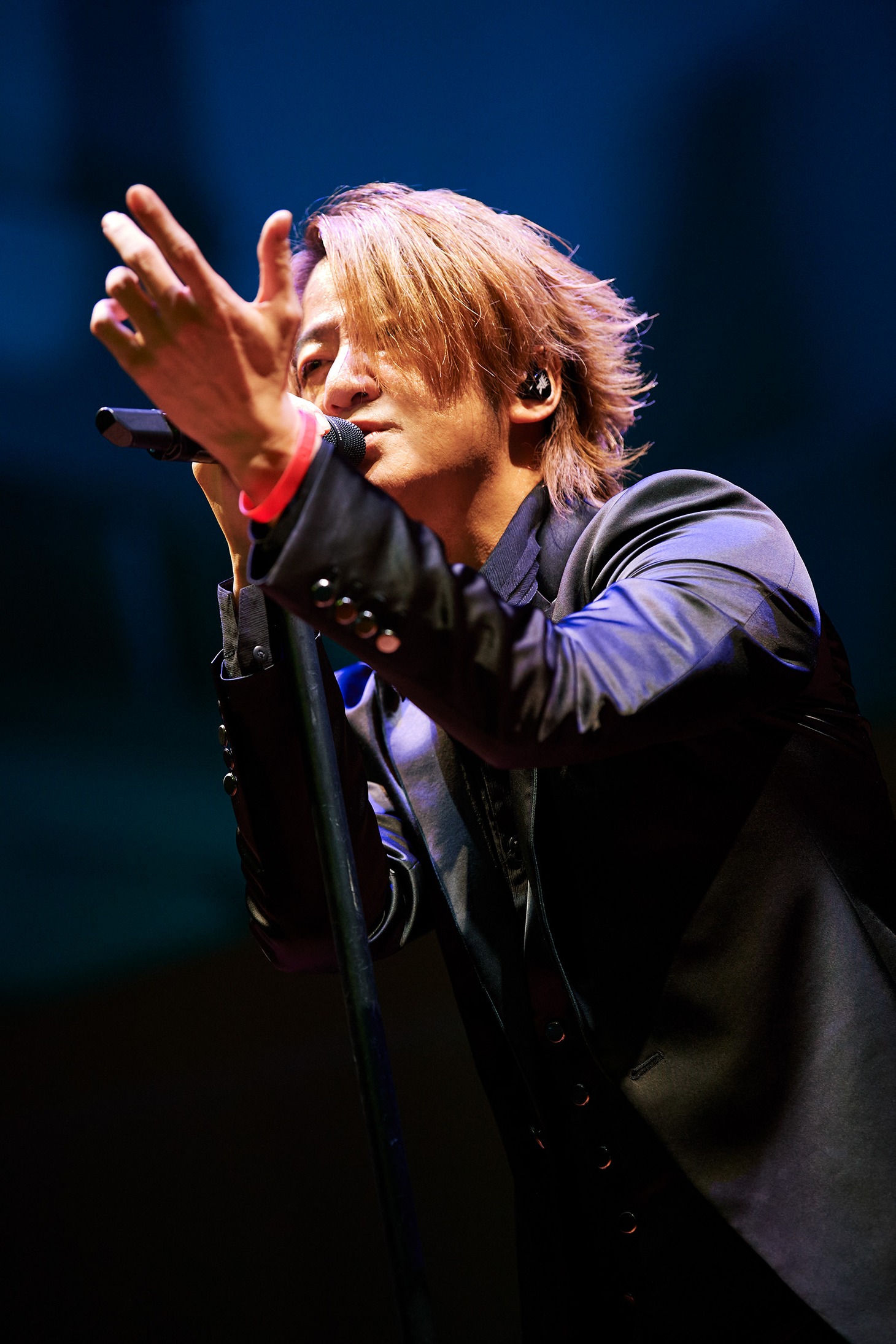 TERU（Vo）（撮影：岡田裕介）