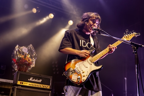 蘇我涼（Vo, G / totemぽぉる）（Photo by Viola Kam［V'z Twinkle］）