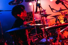 中西雅哉（Dr / THE ORAL CIGARETTES）（撮影：ハタサトシ）