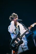 山中拓也（Vo, G / THE ORAL CIGARETTES）（撮影：ハタサトシ）