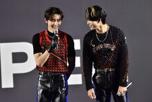 左からSUNGHOON、NI-KI。