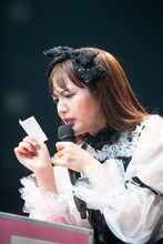 ファンからの質問に次々答える中山莉子。