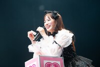 ファンからの質問に次々答える中山莉子。