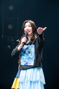 中山莉子に置き去りにされ「あなたの推しは大丈夫ですか？」と観客に問いかける小林歌穂。