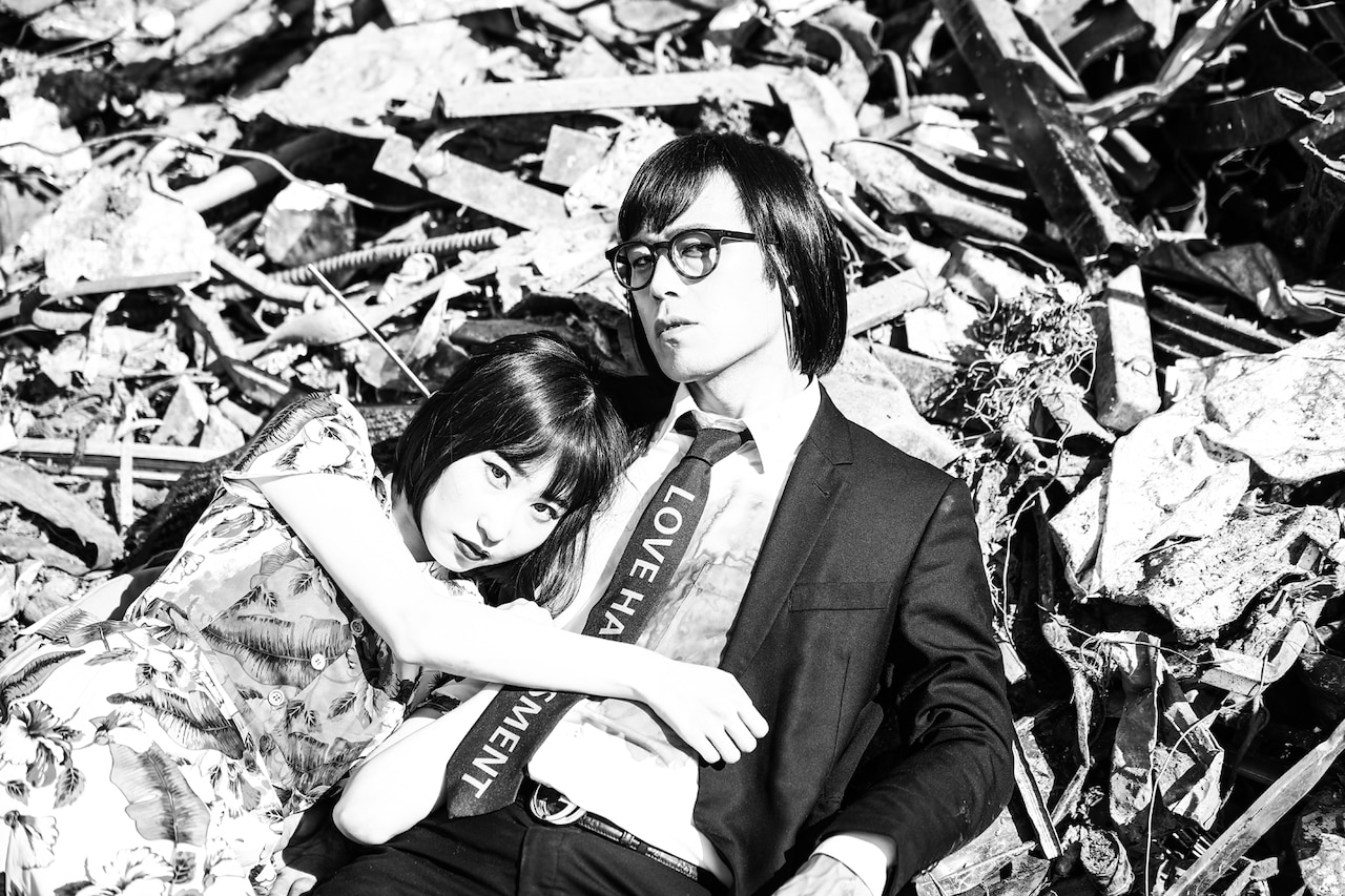 松永天馬、ソロアルバムから全編モノクロの「不惑惑惑」MV公開