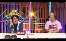 MCの佐久間宣行、小峠英二。(c)テレビ東京