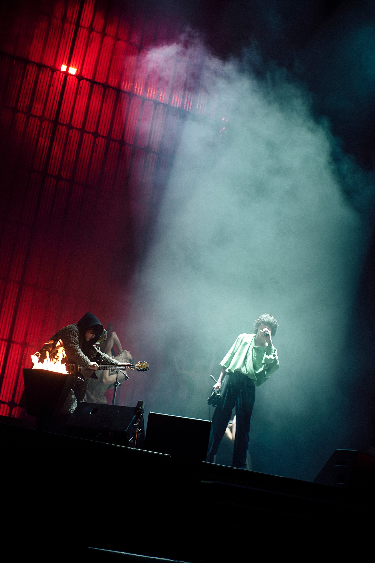 常田大希（King Gnu、millennium parade）と米津玄師。 - 米津玄師、2