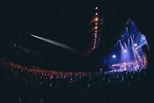 「菅田将暉 LIVE TOUR 2022 “クワイエットジャーニー”」初日公演の様子。（撮影：渡邉一生）