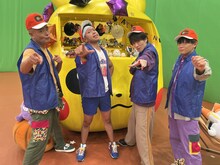 左からあばれる君、サンシャイン池崎、深澤辰哉（Snow Man）、松丸亮吾。(c)テレビ東京
