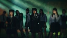 ≒JOY「超孤独ライオン」ミュージックビデオより。