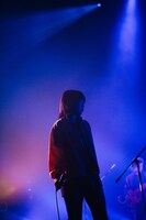 比喩根（Vo, G）（Photo by Kana Tarumi）