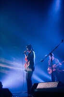 比喩根（Vo, G）（Photo by Kana Tarumi）