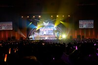 卒業セレモニーの様子。