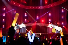 「私立恵比寿中学 柏木ひなたプロデュース企画『101112～平成いそきんトリオ集結～』」の様子。