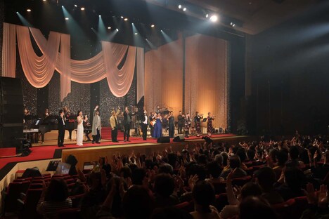 「The Covers クリスマス Fes.in 北海道」の様子。（写真提供：NHK）