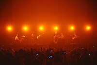 indigo la End「藍」の様子。（撮影：鳥居洋介 / 横山マサト）